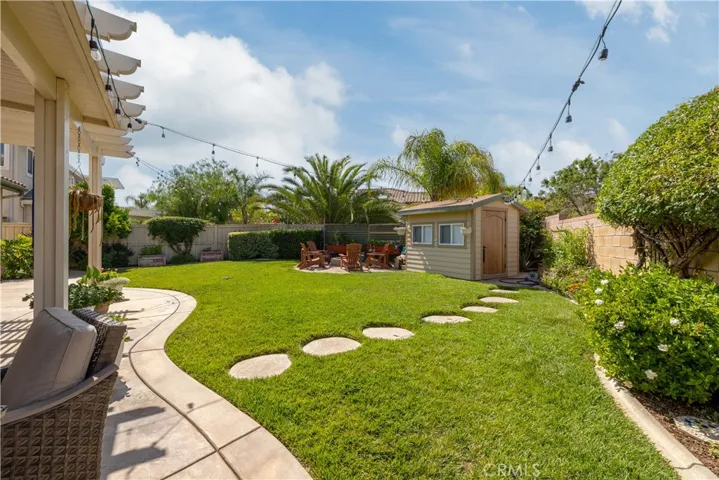 32034 Cottage Glen Drive, Lake Elsinore, California 92532