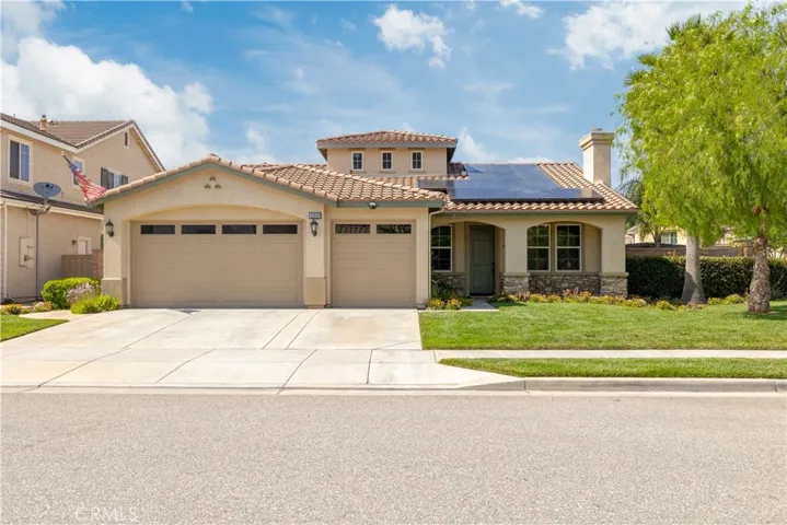 32034 Cottage Glen Drive, Lake Elsinore, California 92532