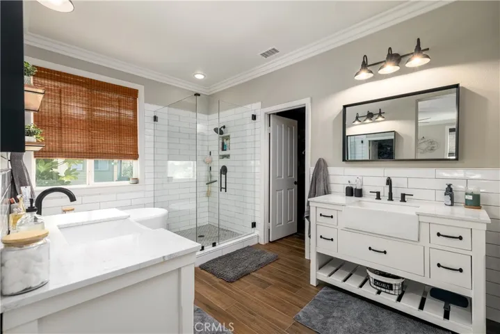 32034 Cottage Glen Drive, Lake Elsinore, California 92532