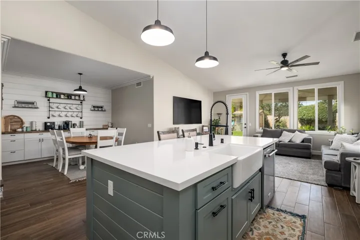 32034 Cottage Glen Drive, Lake Elsinore, California 92532