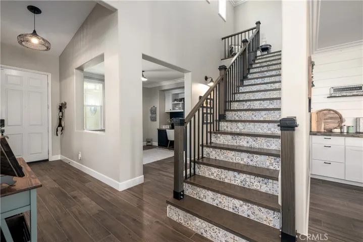 32034 Cottage Glen Drive, Lake Elsinore, California 92532