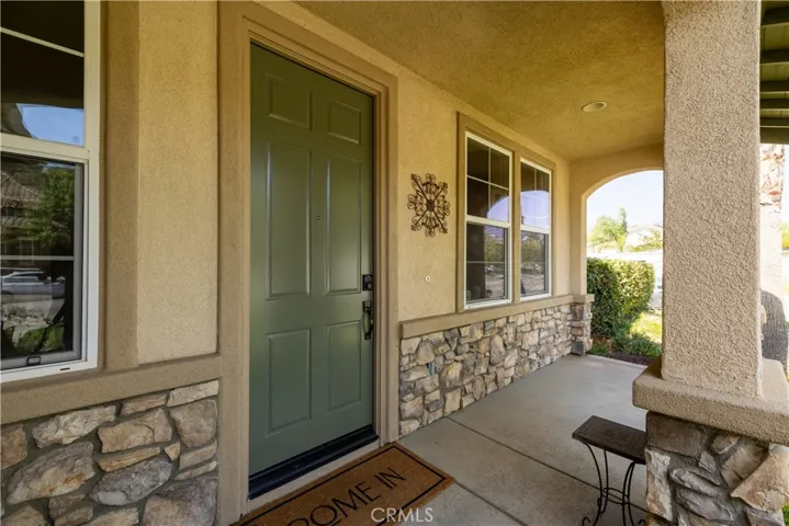 32034 Cottage Glen Drive, Lake Elsinore, California 92532