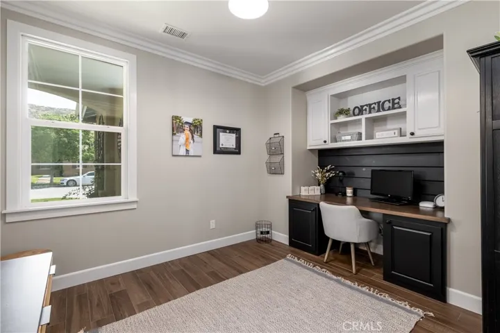 32034 Cottage Glen Drive, Lake Elsinore, California 92532