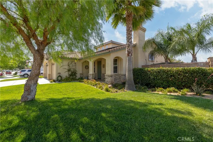 32034 Cottage Glen Drive, Lake Elsinore, California 92532