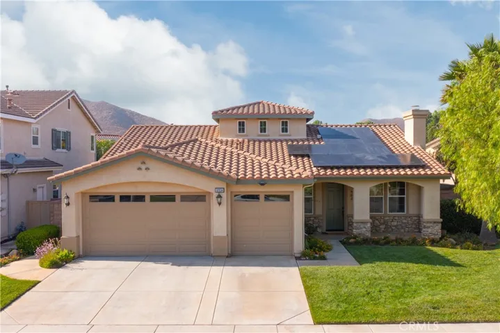 32034 Cottage Glen Drive, Lake Elsinore, California 92532