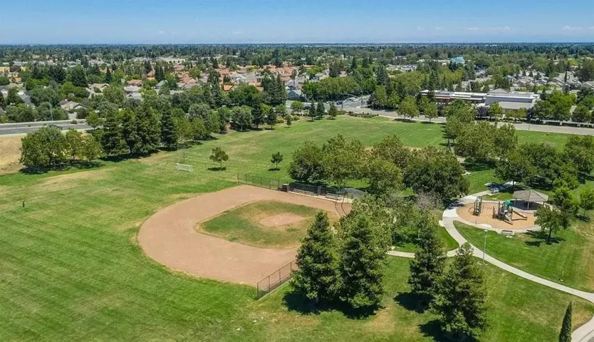 9231 Edisto Way, Elk Grove, California 95758