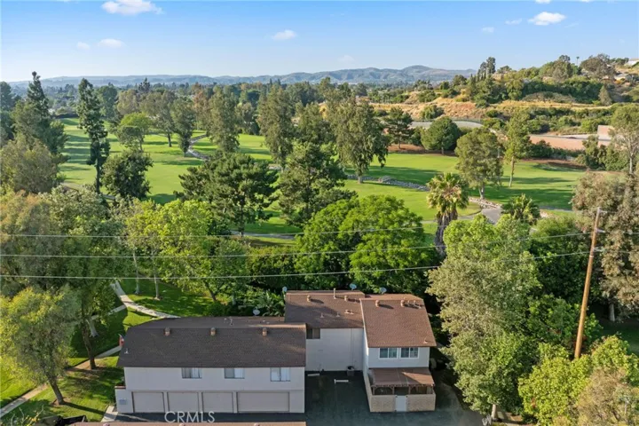 backs up to golf course