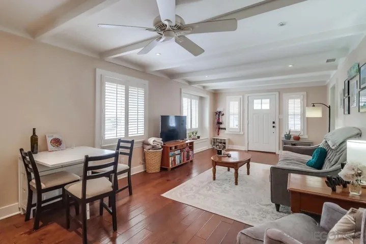 3060 Walton Place, San Diego, California 92116