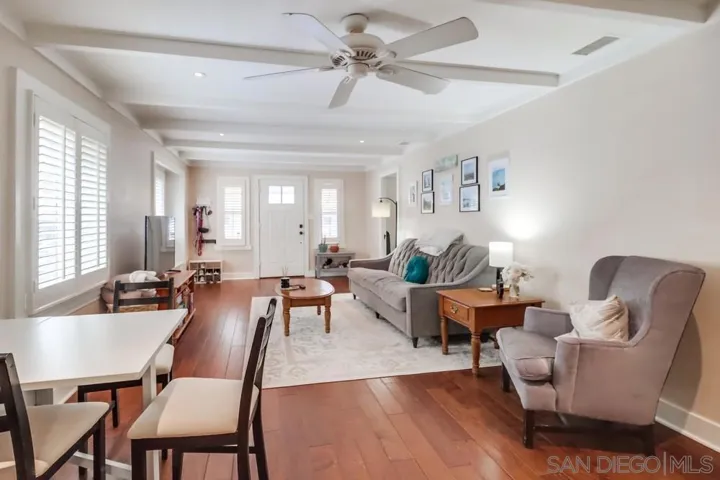 3060 Walton Place, San Diego, California 92116