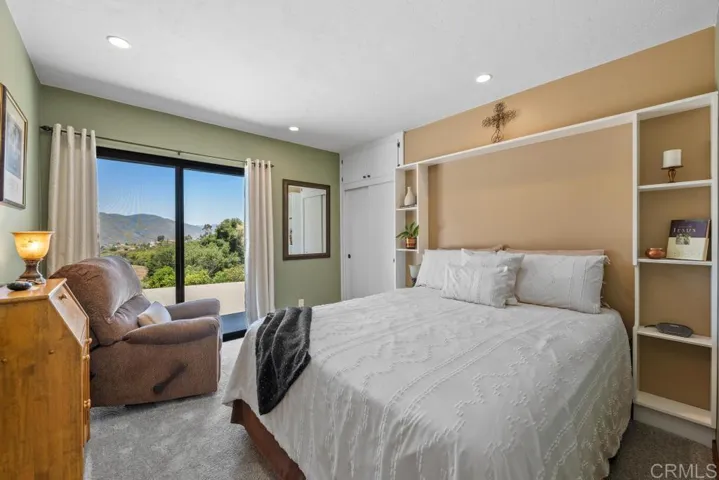 1057 Riverview Drive, Fallbrook, California 92028