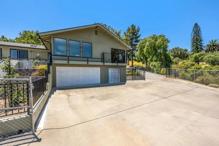 1057 Riverview Drive, Fallbrook, California 92028