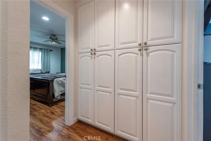 970 Airedale, San Dimas, California 91773