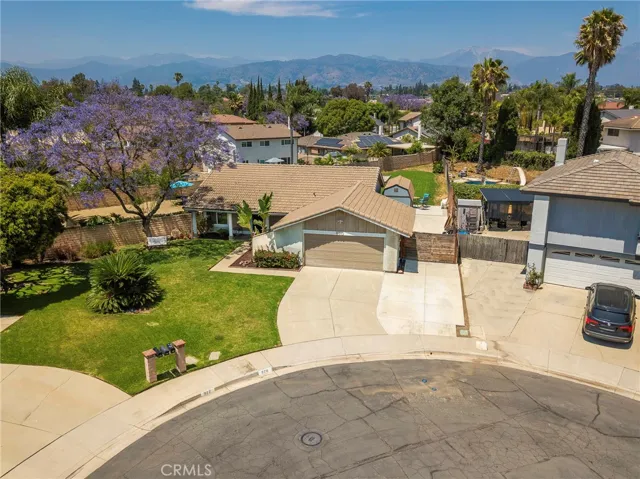 970 Airedale, San Dimas, California 91773