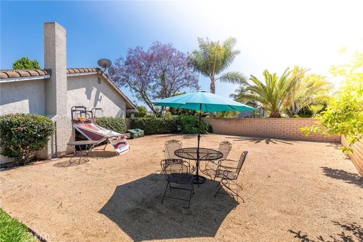 970 Airedale, San Dimas, California 91773