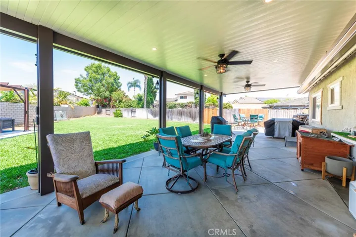 970 Airedale, San Dimas, California 91773