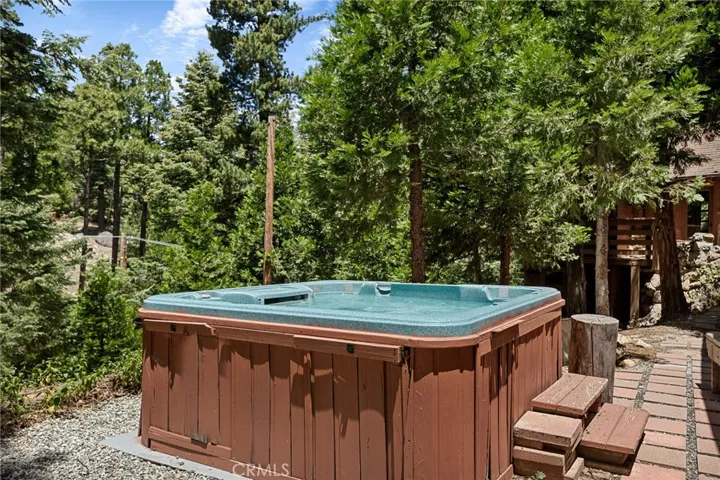 26068 Fire Hall, Twin Peaks, California 92391