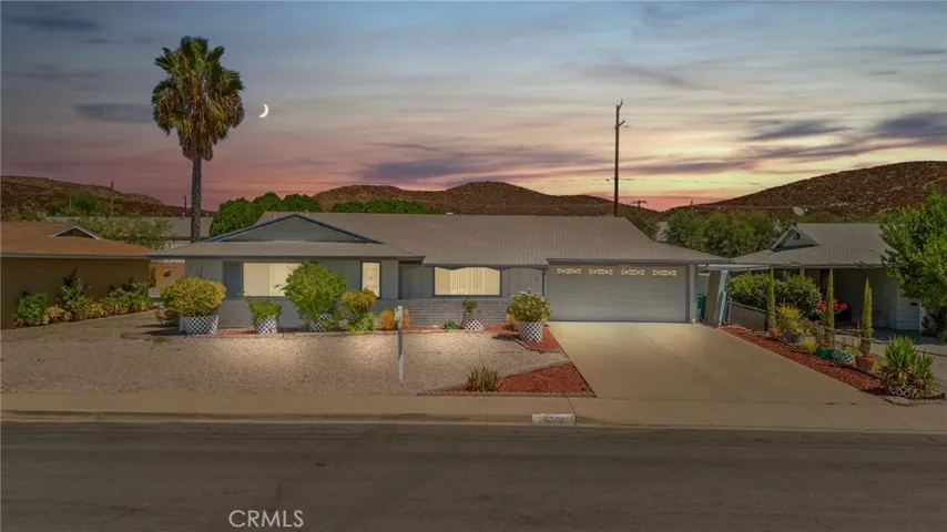27370 Pinehurst Road, Menifee, California 92586