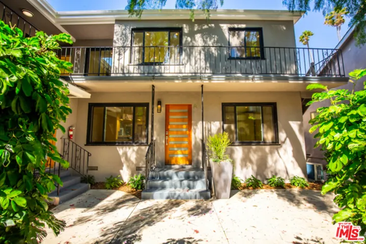 1328 19th Street A, Santa Monica, California 90404