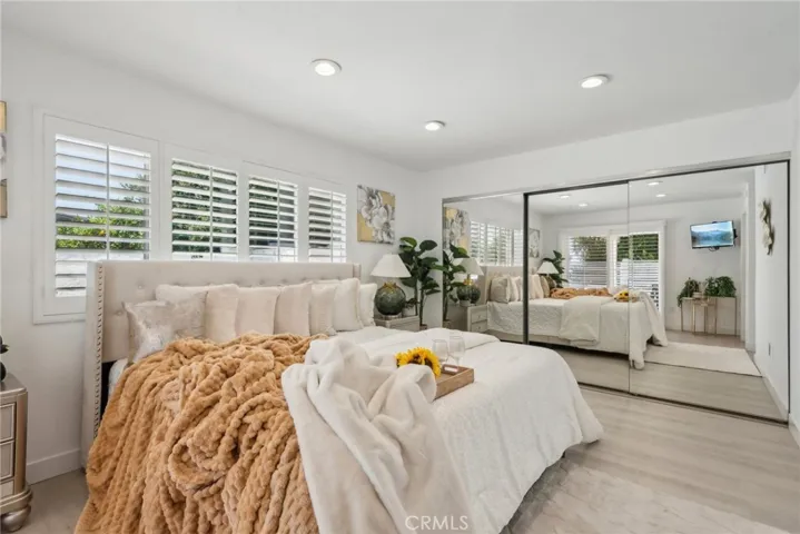 11451 Amigo Avenue, Porter Ranch, California 91326