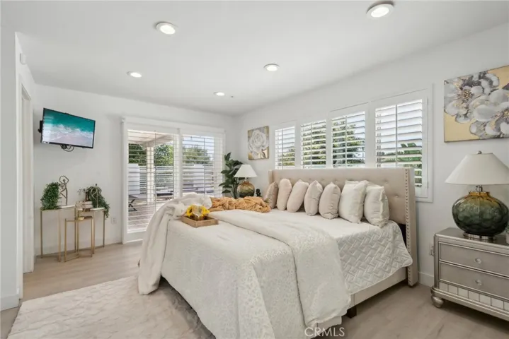 11451 Amigo Avenue, Porter Ranch, California 91326