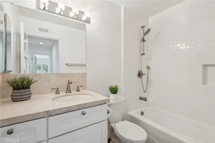 11451 Amigo Avenue, Porter Ranch, California 91326