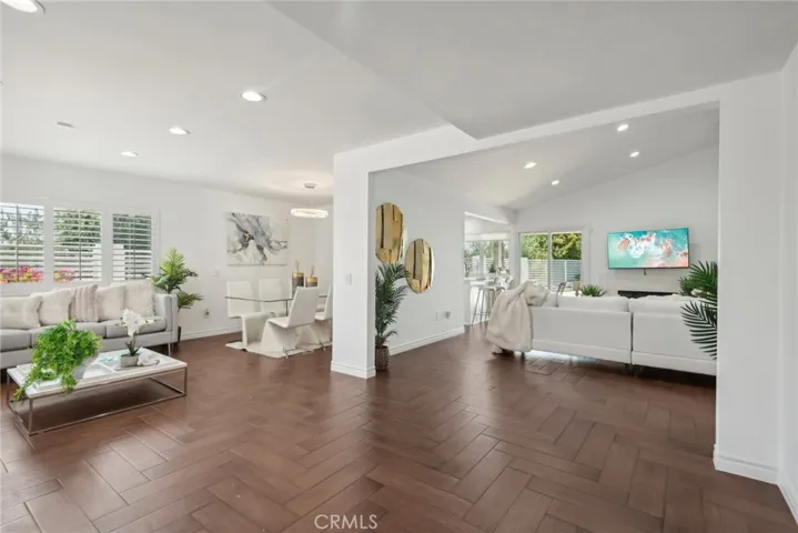 11451 Amigo Avenue, Porter Ranch, California 91326