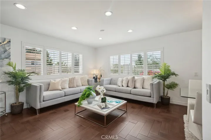 11451 Amigo Avenue, Porter Ranch, California 91326