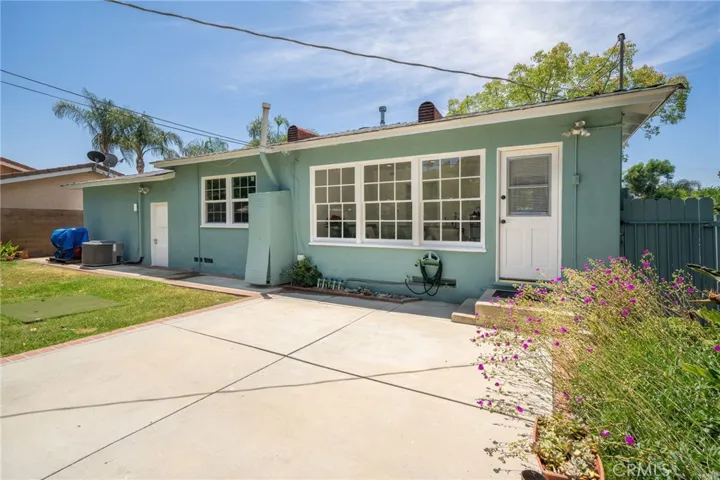 18201 Lull Street, Reseda, California 91335