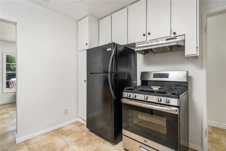 18201 Lull Street, Reseda, California 91335