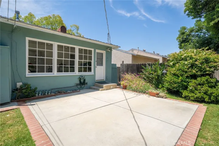 18201 Lull Street, Reseda, California 91335