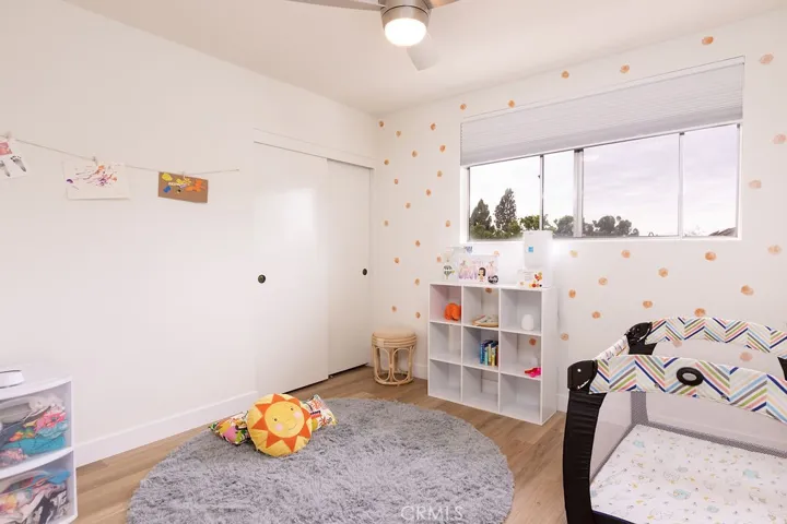 120 E Yale Loop 11, Irvine, California 92604