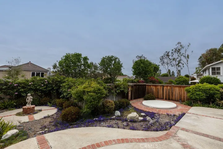 120 E Yale Loop 11, Irvine, California 92604
