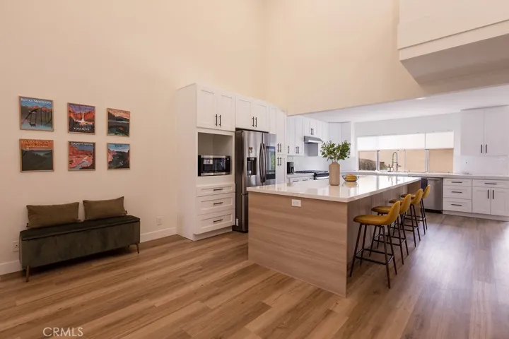 120 E Yale Loop 11, Irvine, California 92604