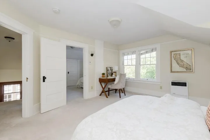 469 Homer Avenue, Palo Alto, California 94301