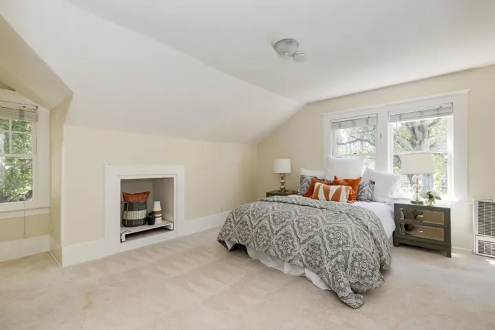 469 Homer Avenue, Palo Alto, California 94301