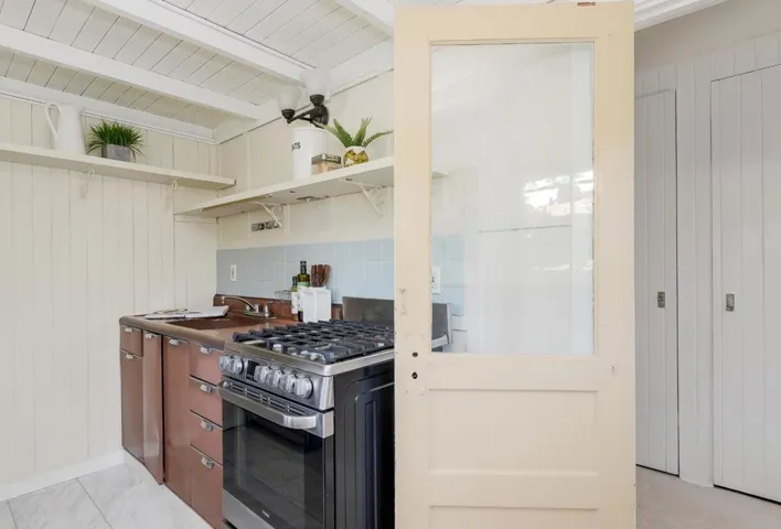 469 Homer Avenue, Palo Alto, California 94301
