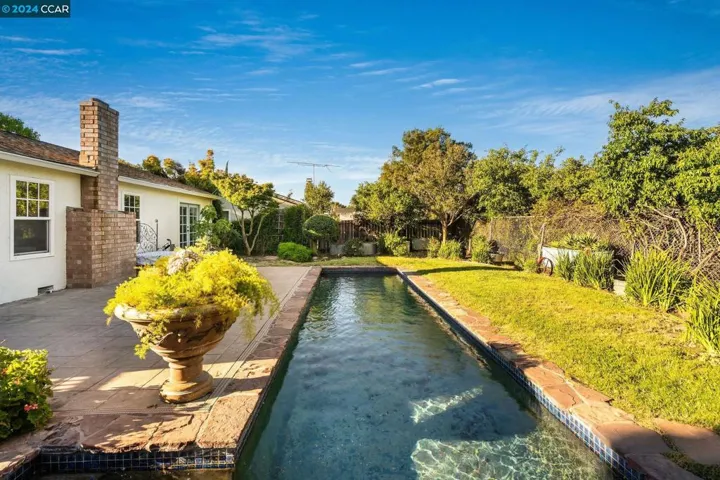 2223 Mount Whitney Dr, Pittsburg, California 94565