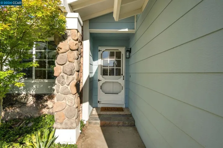 2223 Mount Whitney Dr, Pittsburg, California 94565