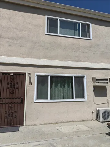 13 Units consists 1st floor and 2nd floor