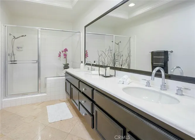 Primary Ensuite - Dual Vanities and large Shower