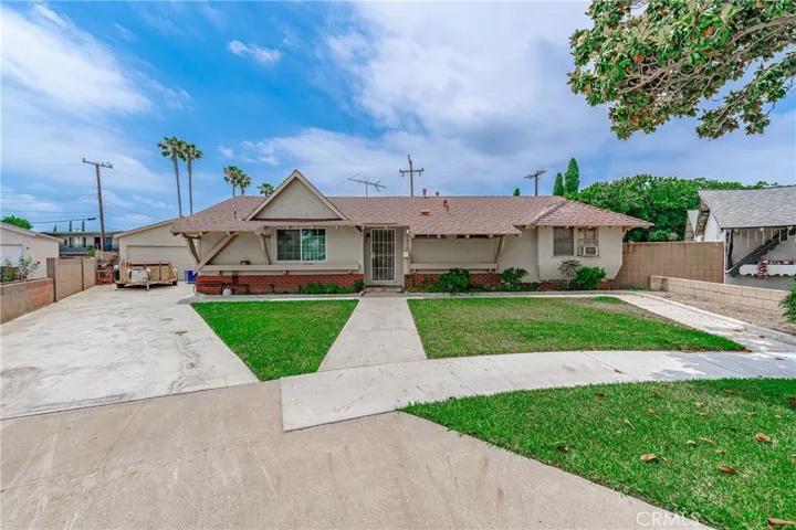 2480 Lullaby Lane, Anaheim, California 92804