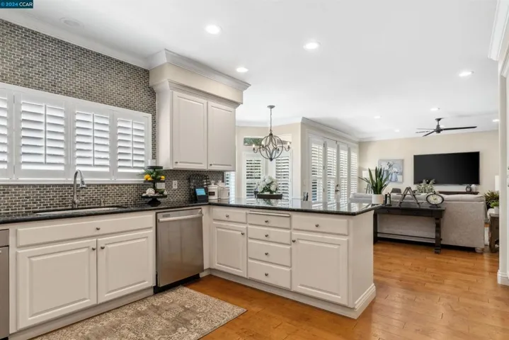 3938 Glen Abby Cir, Stockton, California 95219
