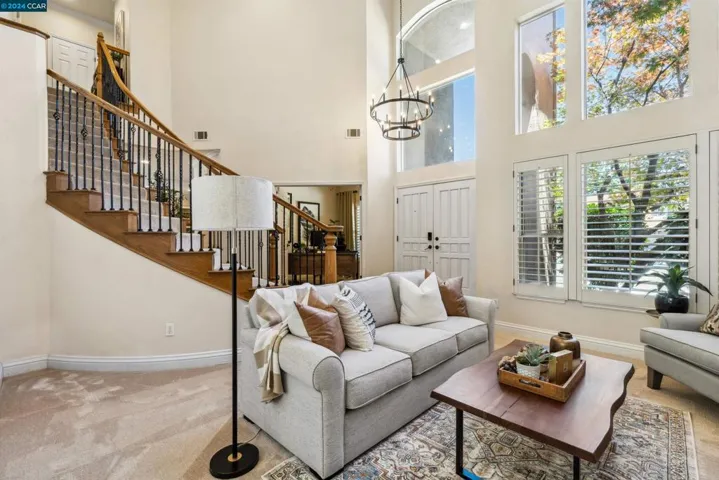 3938 Glen Abby Cir, Stockton, California 95219
