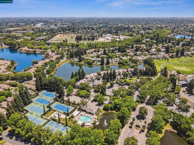 3938 Glen Abby Cir, Stockton, California 95219