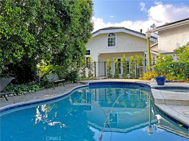 358 Duchesne Court, Claremont, California 91711