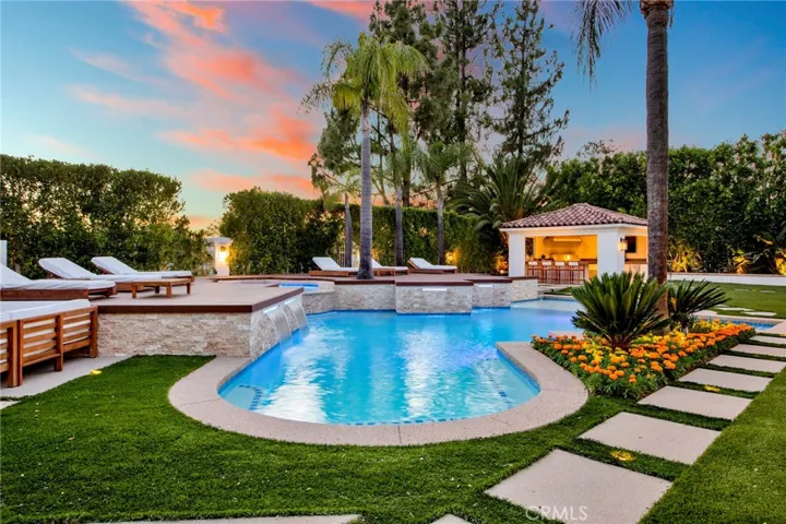 5529 Wellesley Drive, Calabasas, California 91302