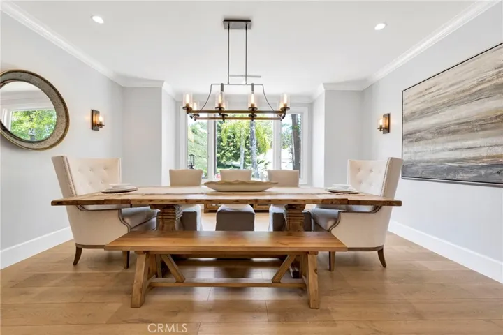 5529 Wellesley Drive, Calabasas, California 91302
