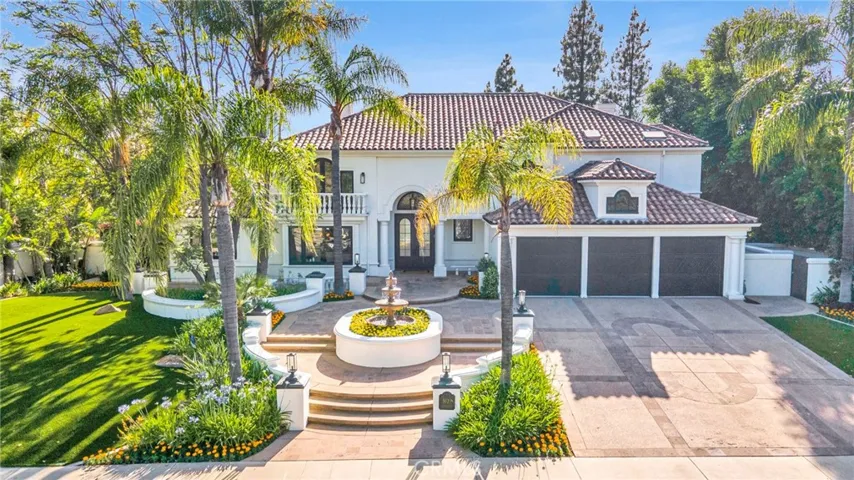 5529 Wellesley Drive, Calabasas, California 91302