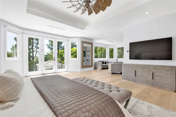 5529 Wellesley Drive, Calabasas, California 91302
