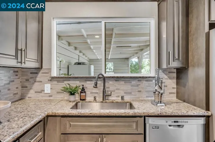 1431 Coventry Rd, Concord, California 94518